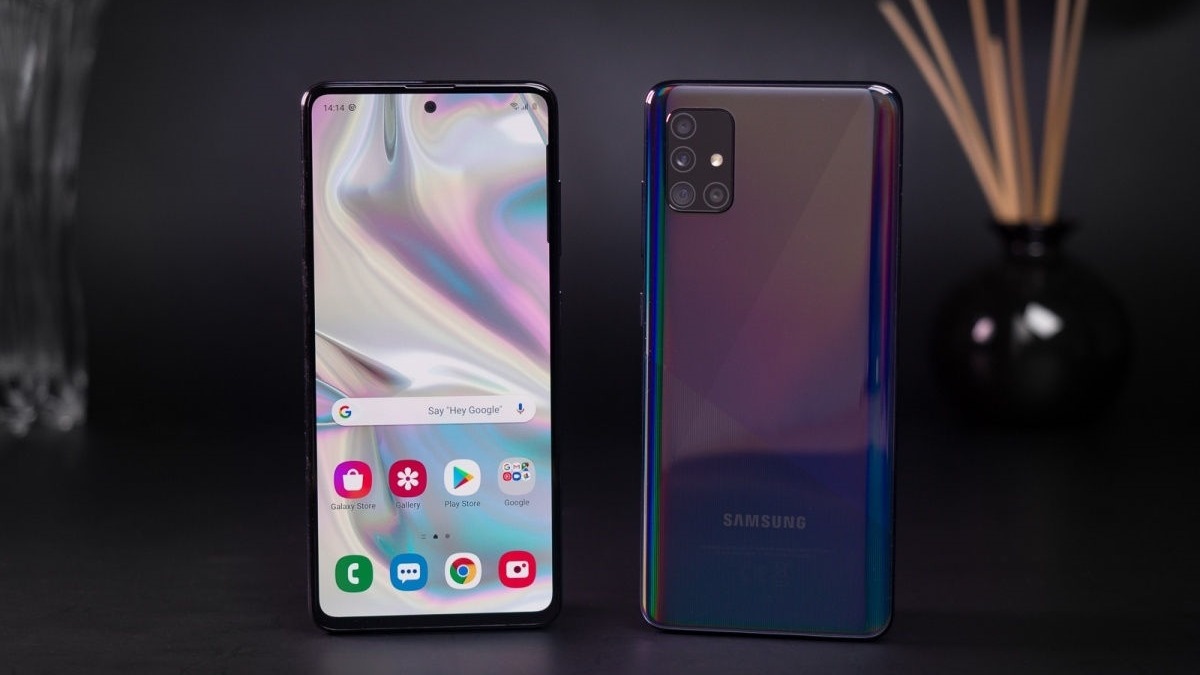Samsung Galaxy A52 là chiếc điện thoại giá rẻ siêu mỏng nhẹ