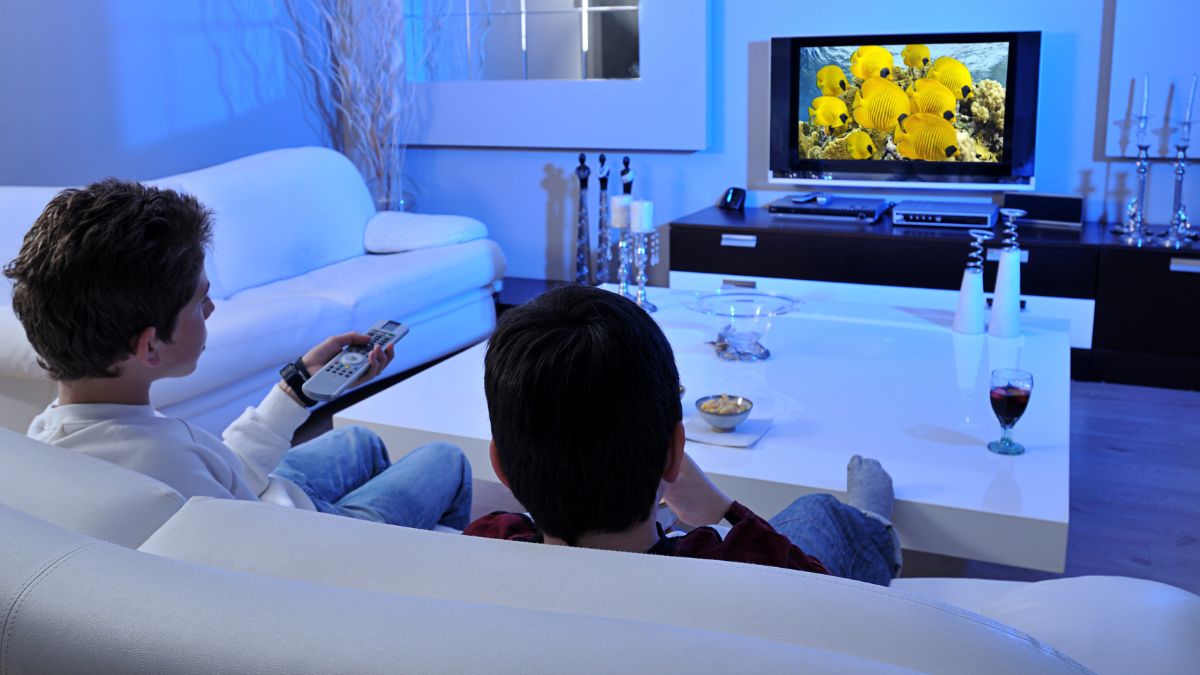 Cách điều khiển Tivi LG bằng điện thoại mà không cần đến remote