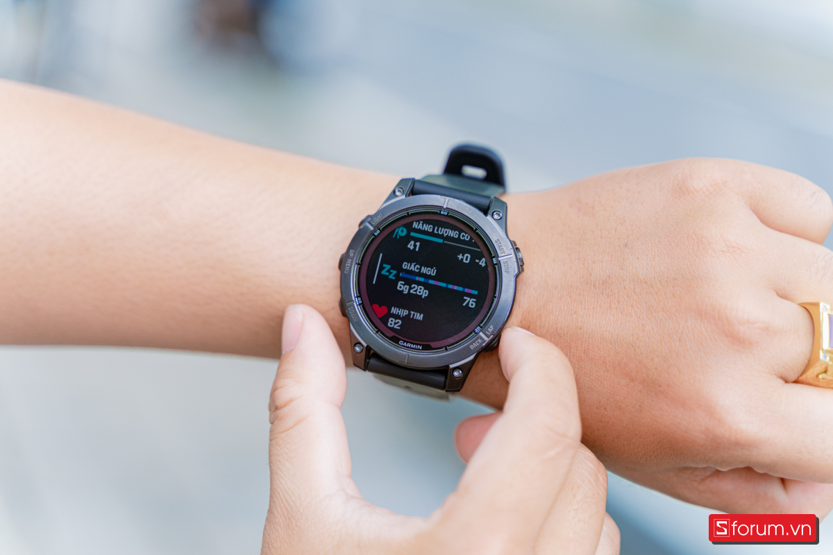 Garmin Fenik 7 Pro được trang bị hàng loạt những tính năng vô cùng thiết thực