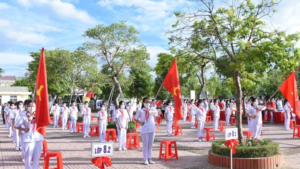 Tổng hợp một số hình ảnh khai giảng năm học mới