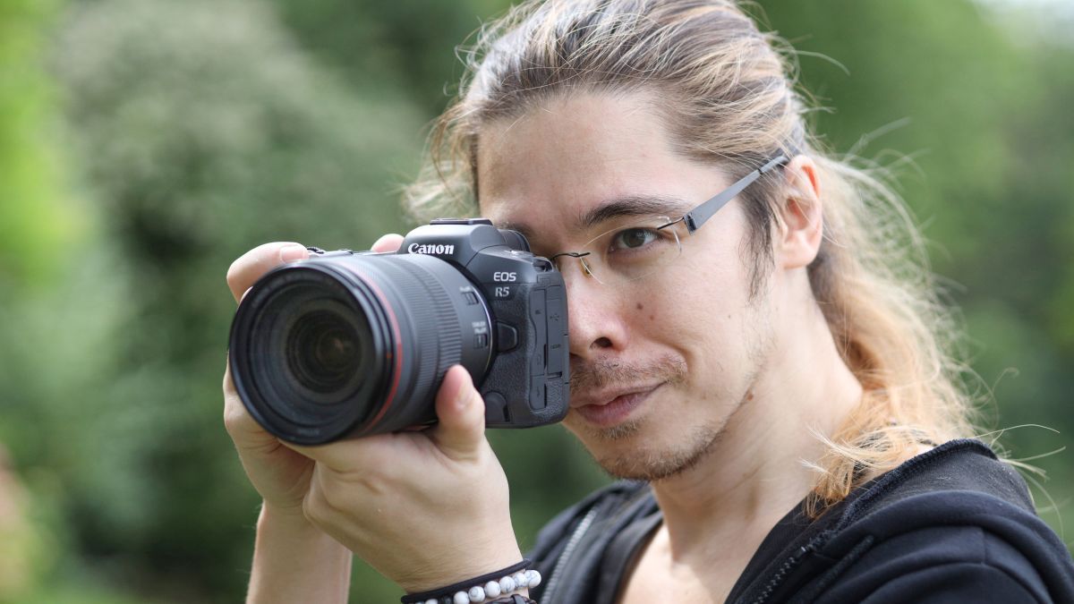 Canon EOS R5