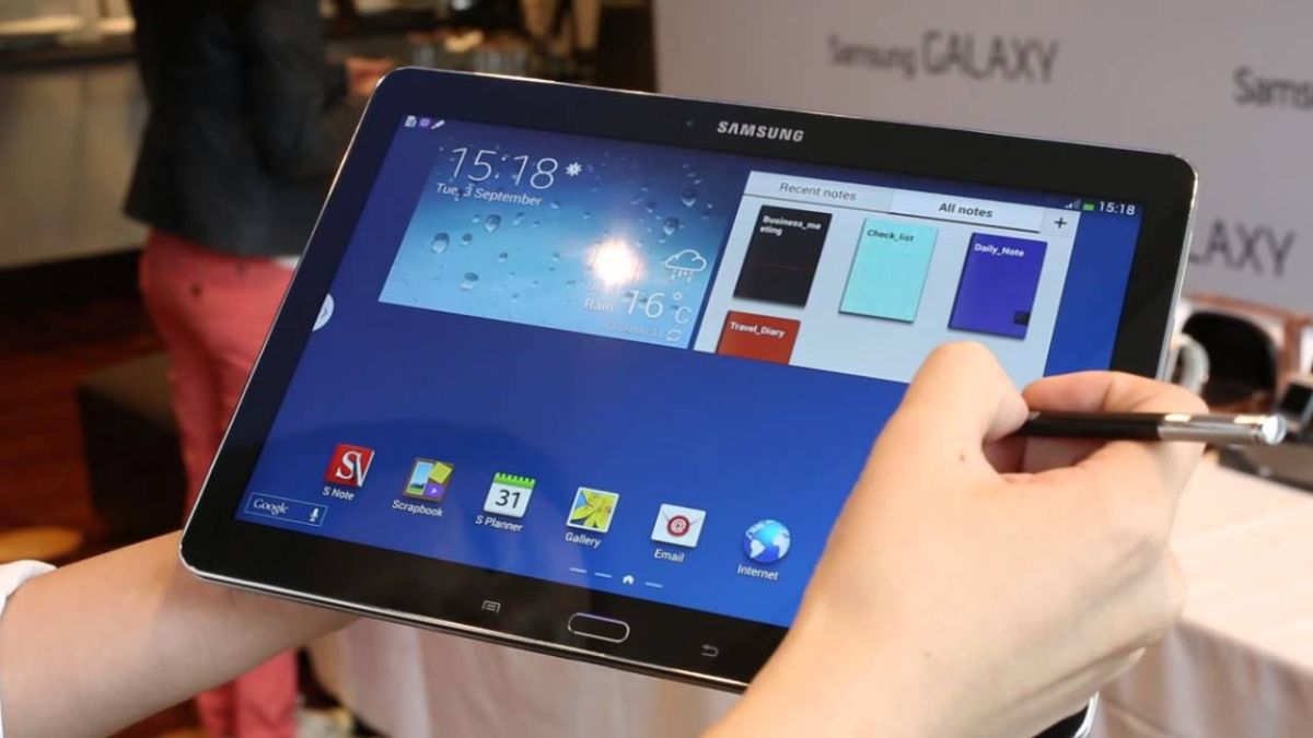 Sự ra đời của máy tính bảng Samsung có bút đầu tiên