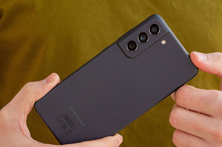 Samsung Galaxy S21 FE 