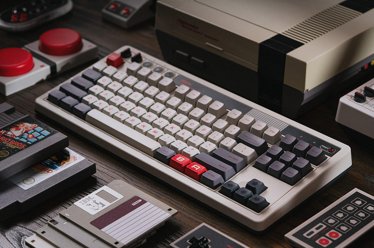 Bàn phím cơ 8BitDo phong cách máy game băng đốn tim game thủ