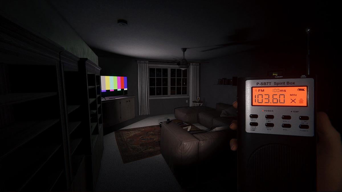 Bà hỏa ghé thăm làm game săn ma Phasmophobia trễ hẹn phát hành