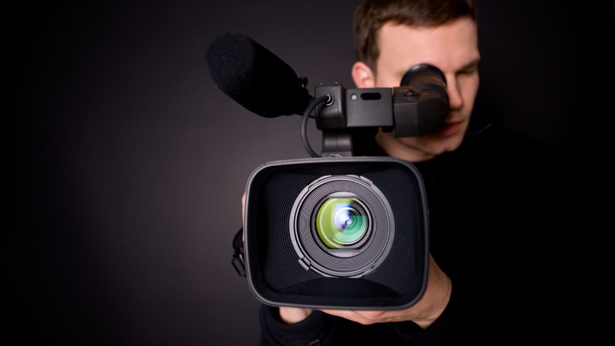 Bạn biết gì về các loại máy quay phim chuyên nghiệp?