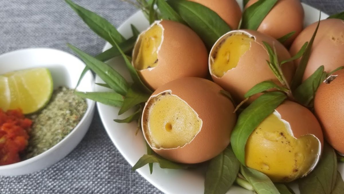 Cách làm trứng gà nướng Thái Lan