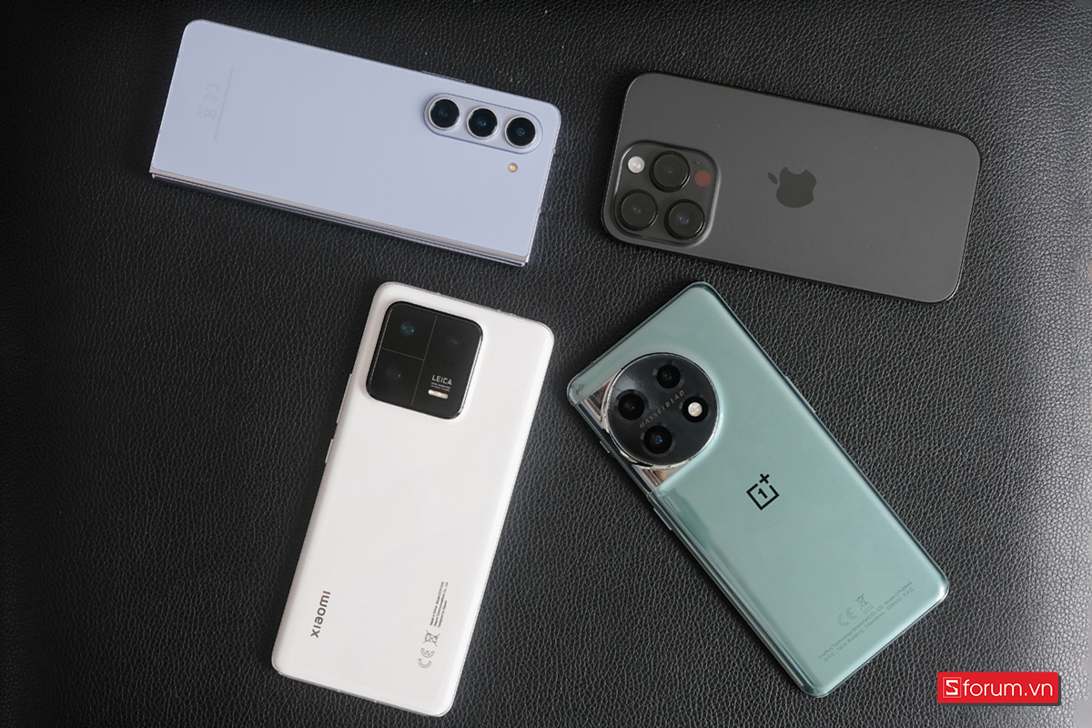 Xiaomi 13 Pro và OnePlus 11 5G có lợi thế về dung lượng pin và tốc độ sạc hơn Galaxy Z Fold5