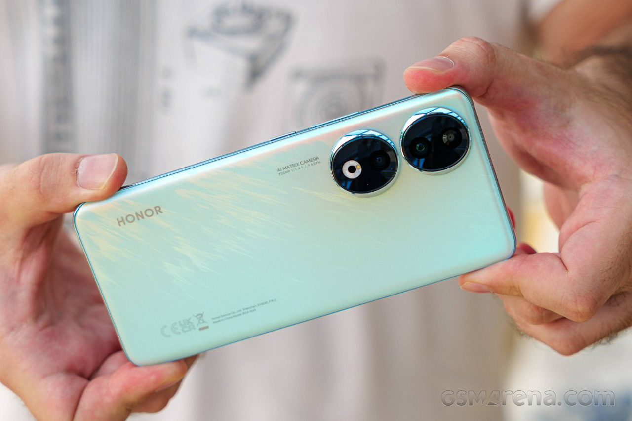 Honor 90