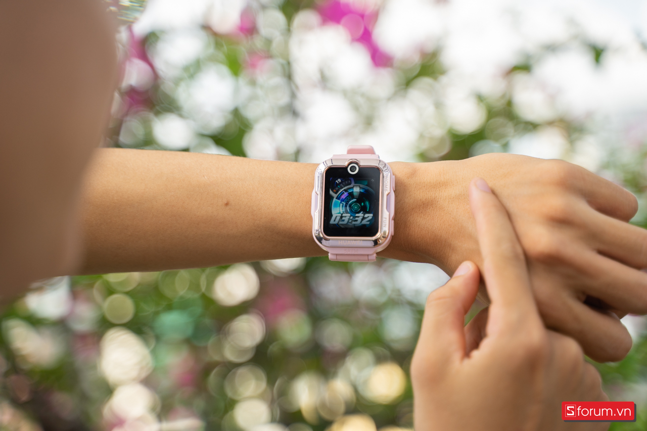 Huawei Watch Kid 4 Pro 
