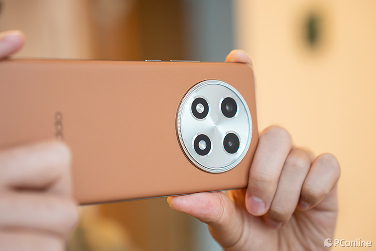 OPPO A2 Pro