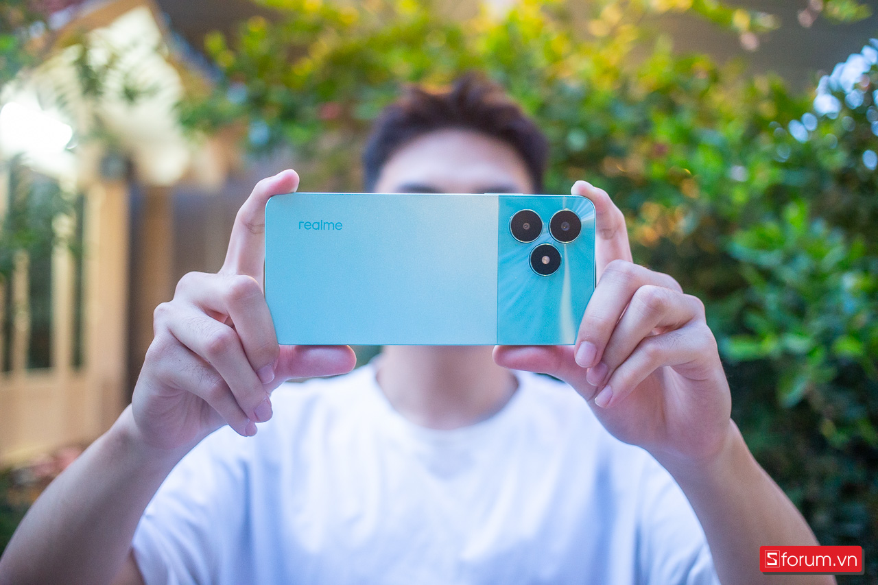 realme C51