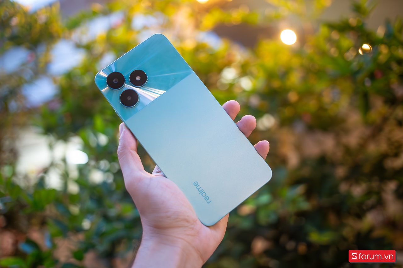 realme C51