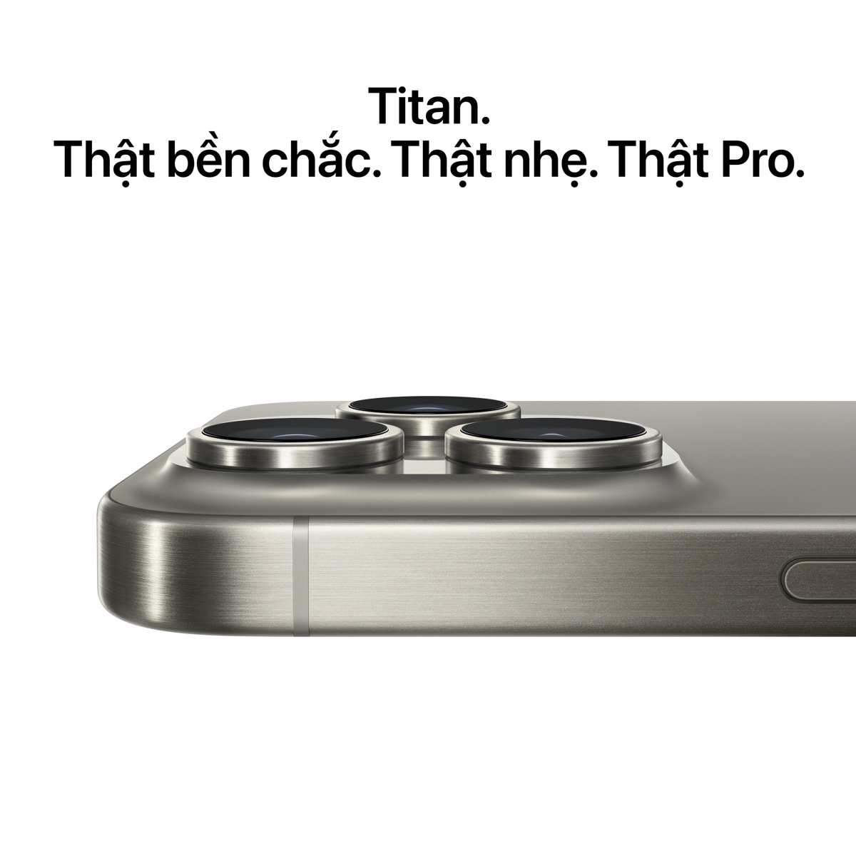 iPhone 15 Pro Max có khung viền titan. Nguồn ảnh: Apple