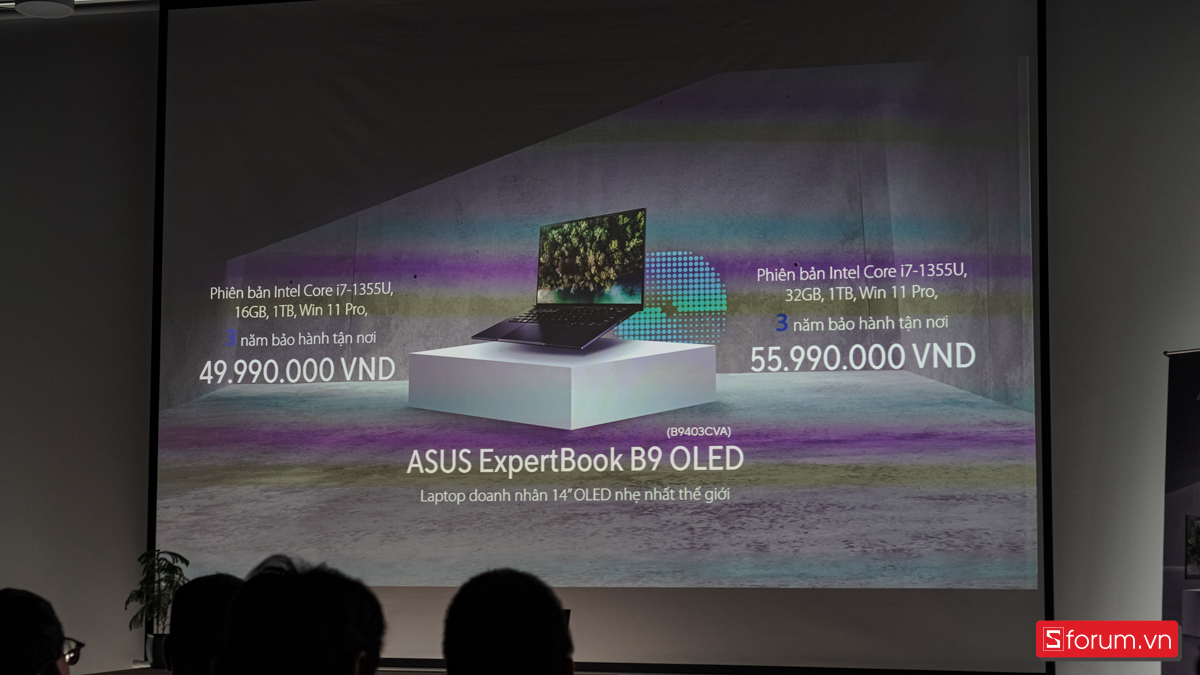 Giá bán hai phiên bản cấu hình của ASUS ExpertBook B9 OLED