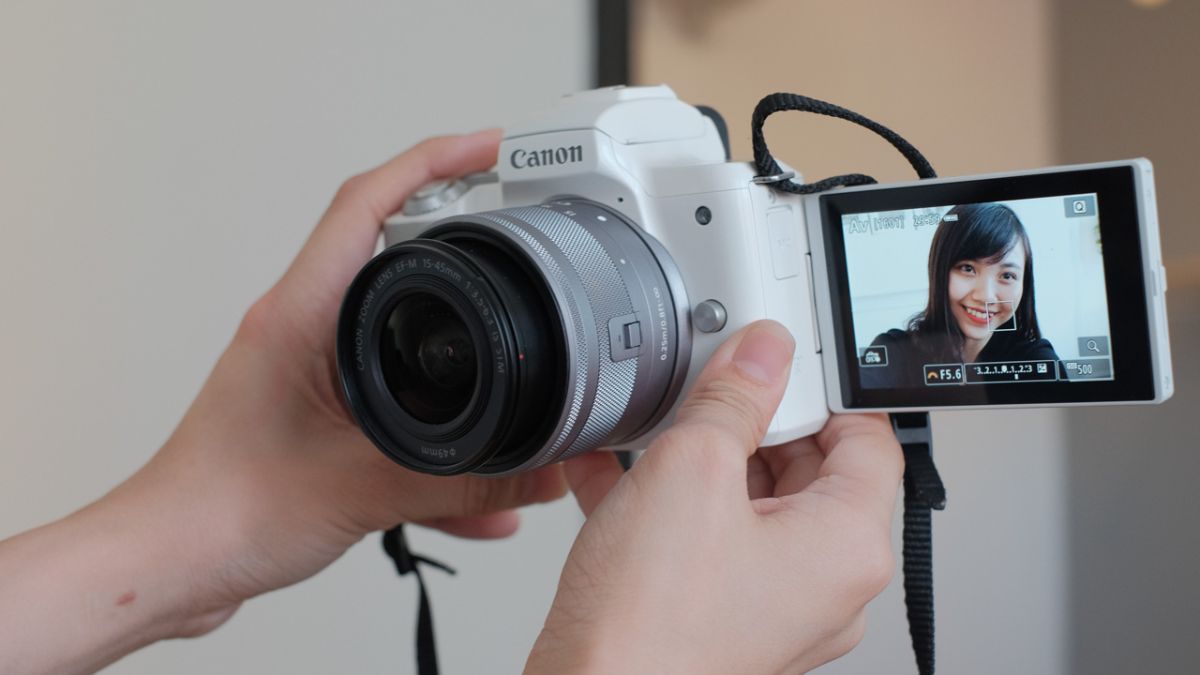 Máy ảnh Canon có đáng mua không?