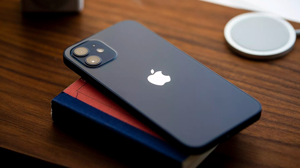 iPhone 12