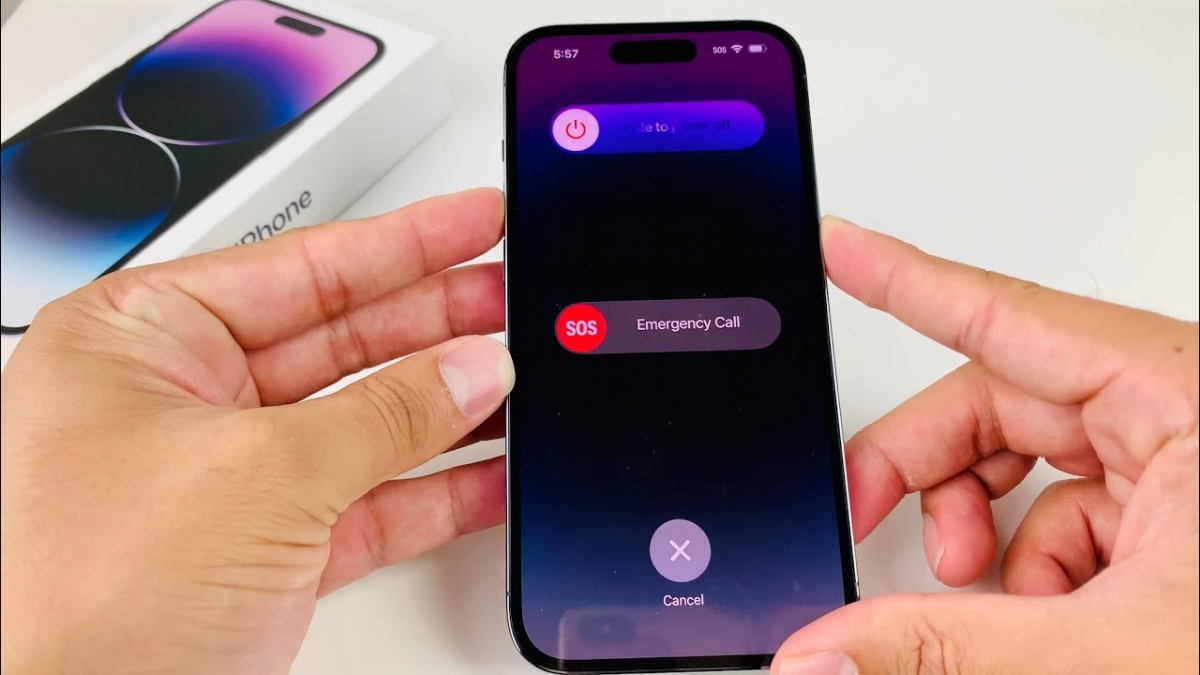 Bật màn hình gọi khẩn cấp