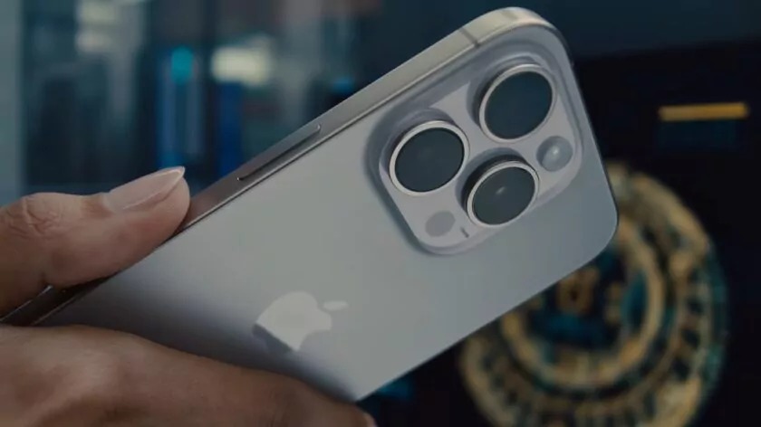 Dòng iPhone 15 Pro hỗ trợ mạng Thread. Ảnh: Apple.com
