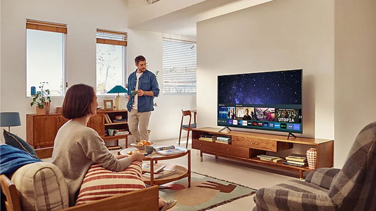 Smart Tivi Samsung Crystal UHD 4K 55inch UA55AU7700KXXV