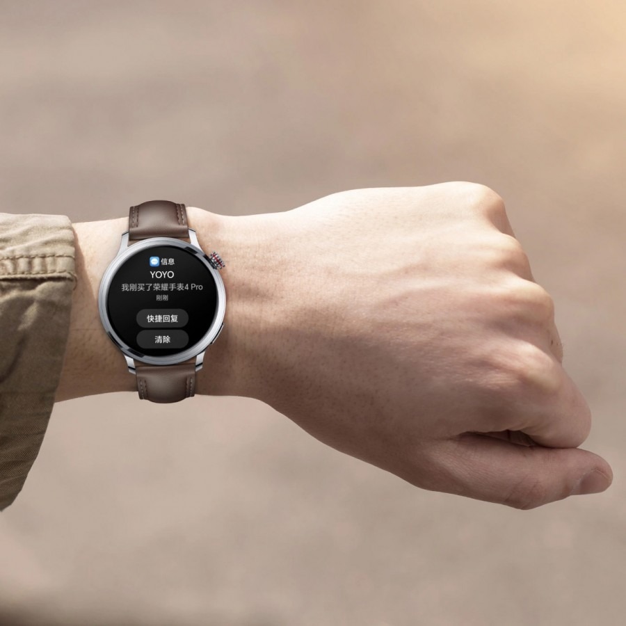 Honor Watch 4 Pro có giá bán phải chăng