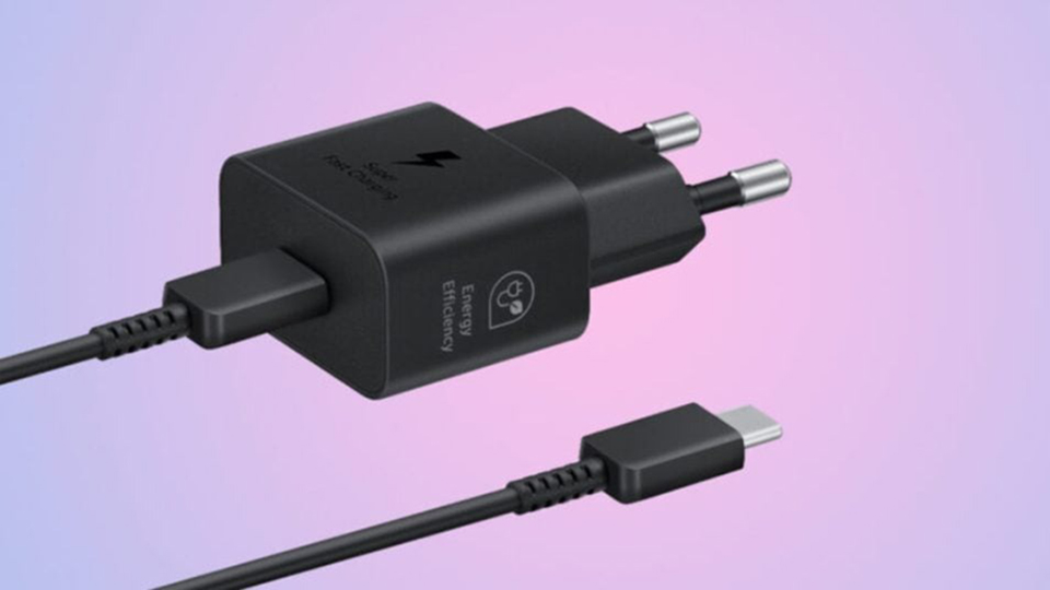 Samsung ra mắt bộ sạc nhanh 25W mới 