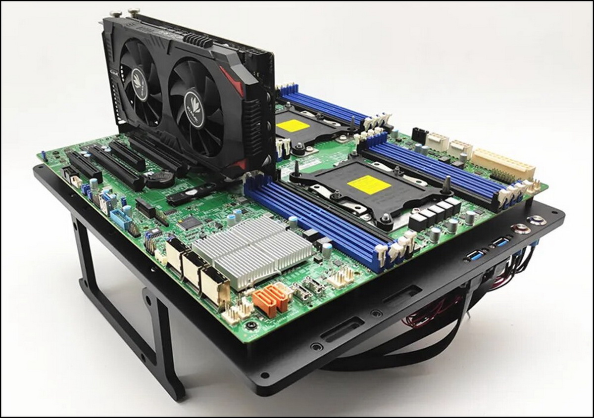 Cẩm nang build PC: Benchtable là gì, và tại sao nó lại được người dùng chuyên nghiệp ưa thích?