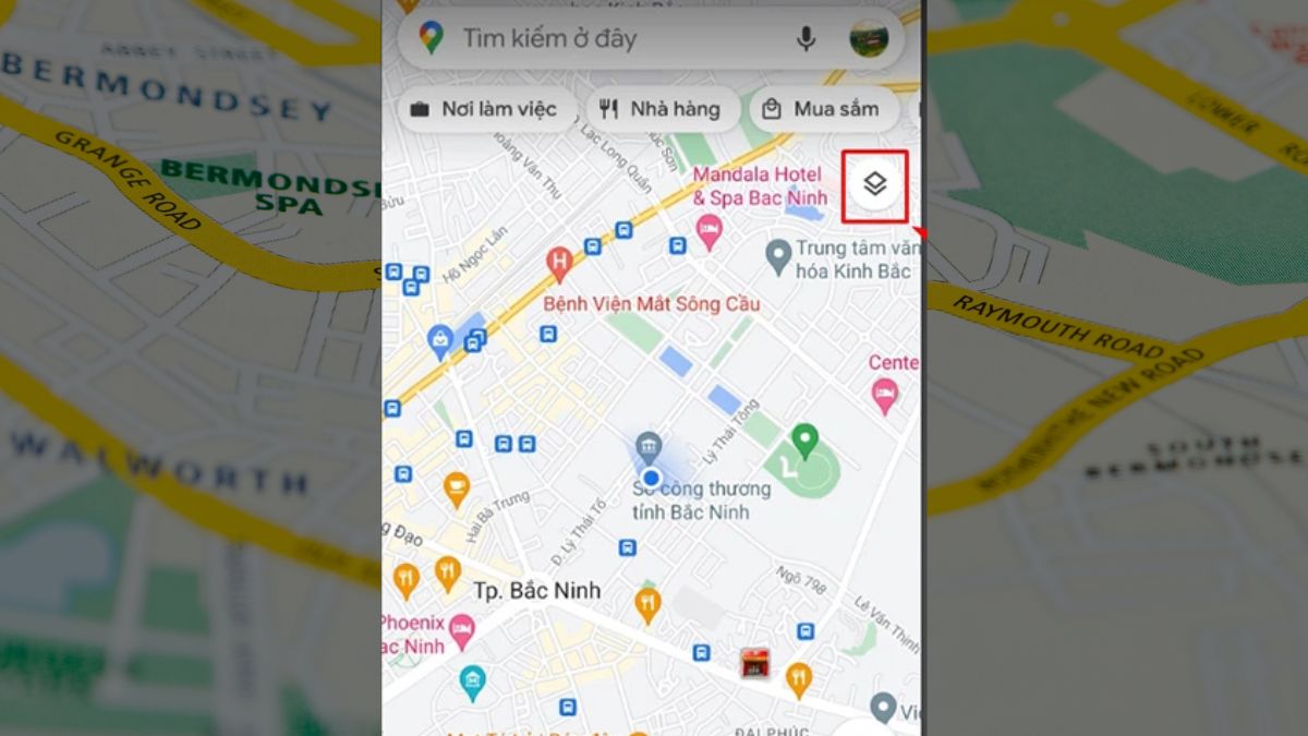 Cách bật xem bản đồ vệ tinh Google Maps trên Android bước 2