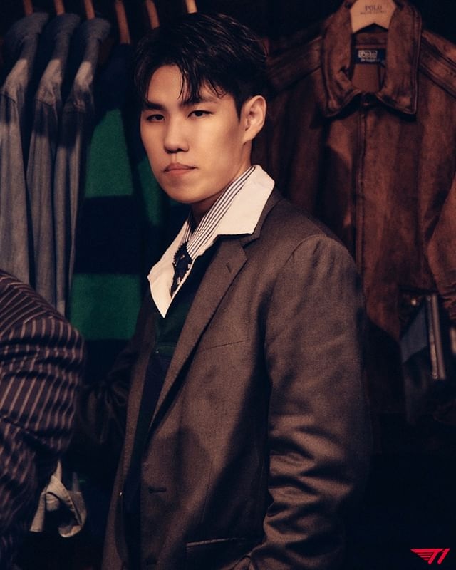 LMHT: T1 lộ loạt ảnh 