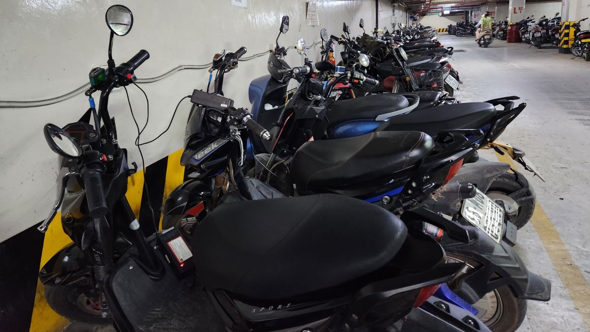 Dừng sạc khi pin đã đủ 100%
