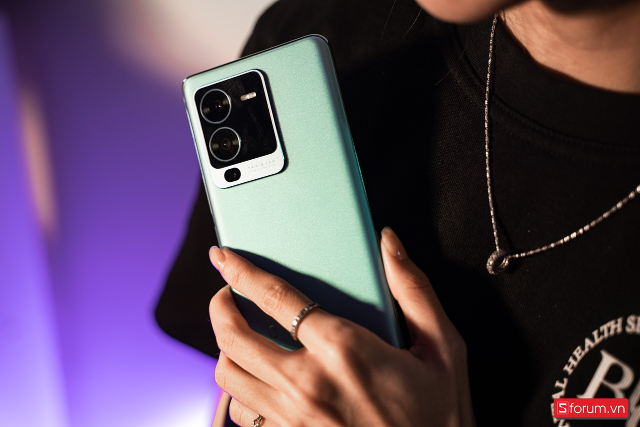 vivo V25 Pro