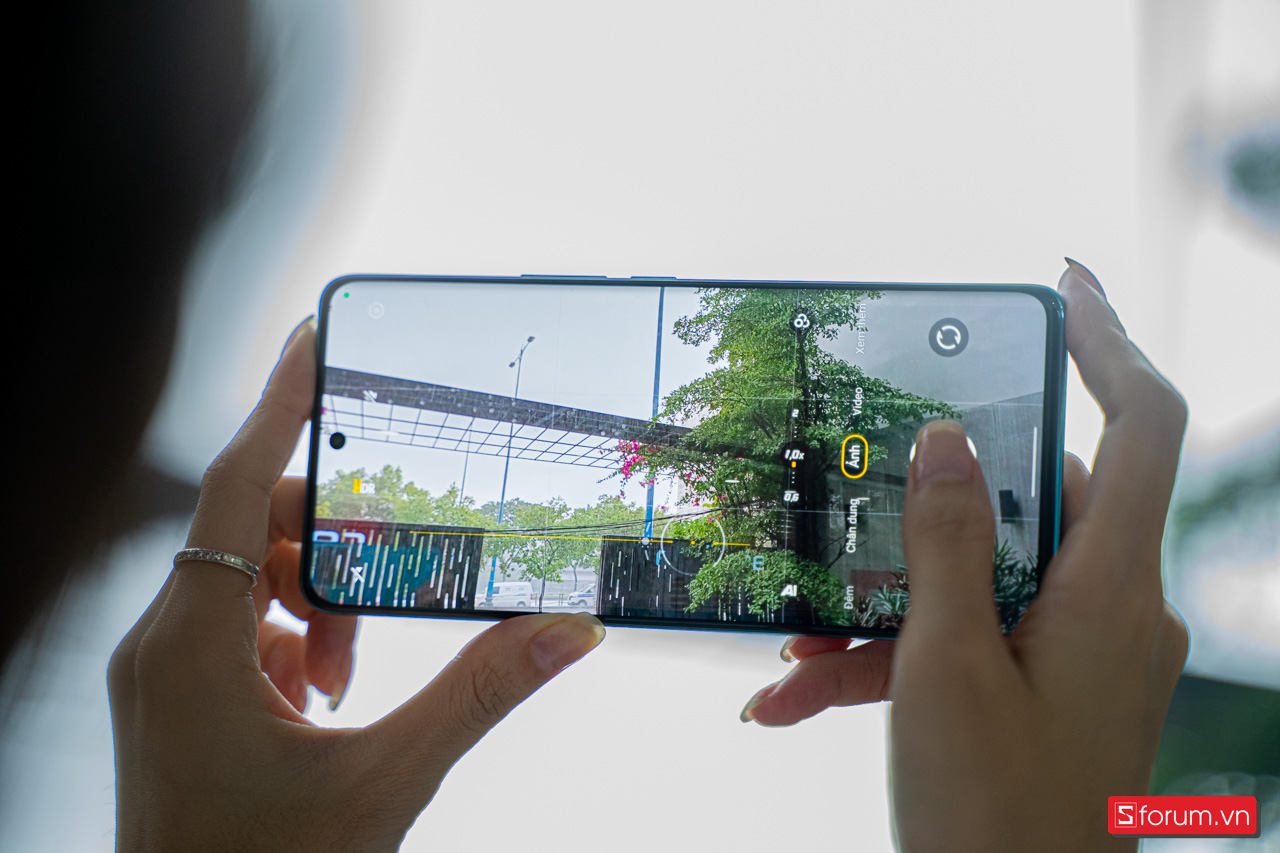 vivo V25 Pro