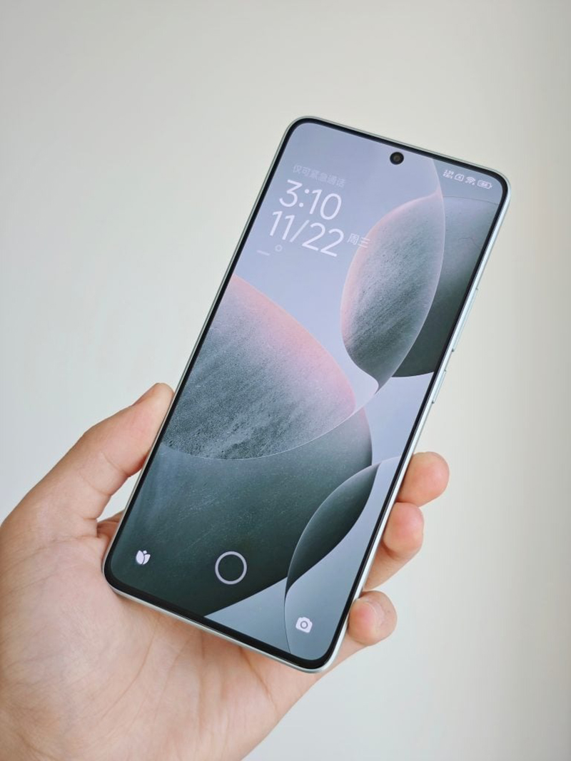 Xiaomi Redmi K70e có viền màn hình mỏng ấn tượng