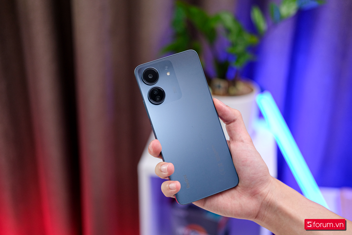 Di động giá rẻ sắp tới của Xiaomi được kỳ vọng có thiết kế cải tiến