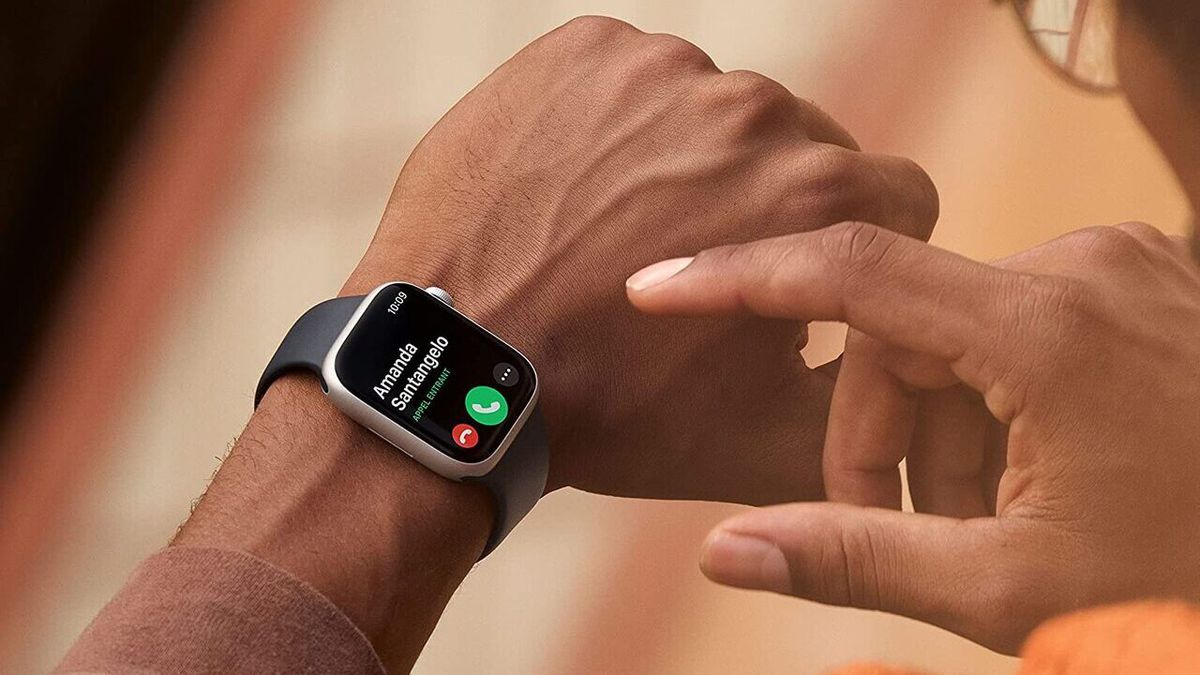 Apple Watch Series 8 45mm GPS viền nhôm