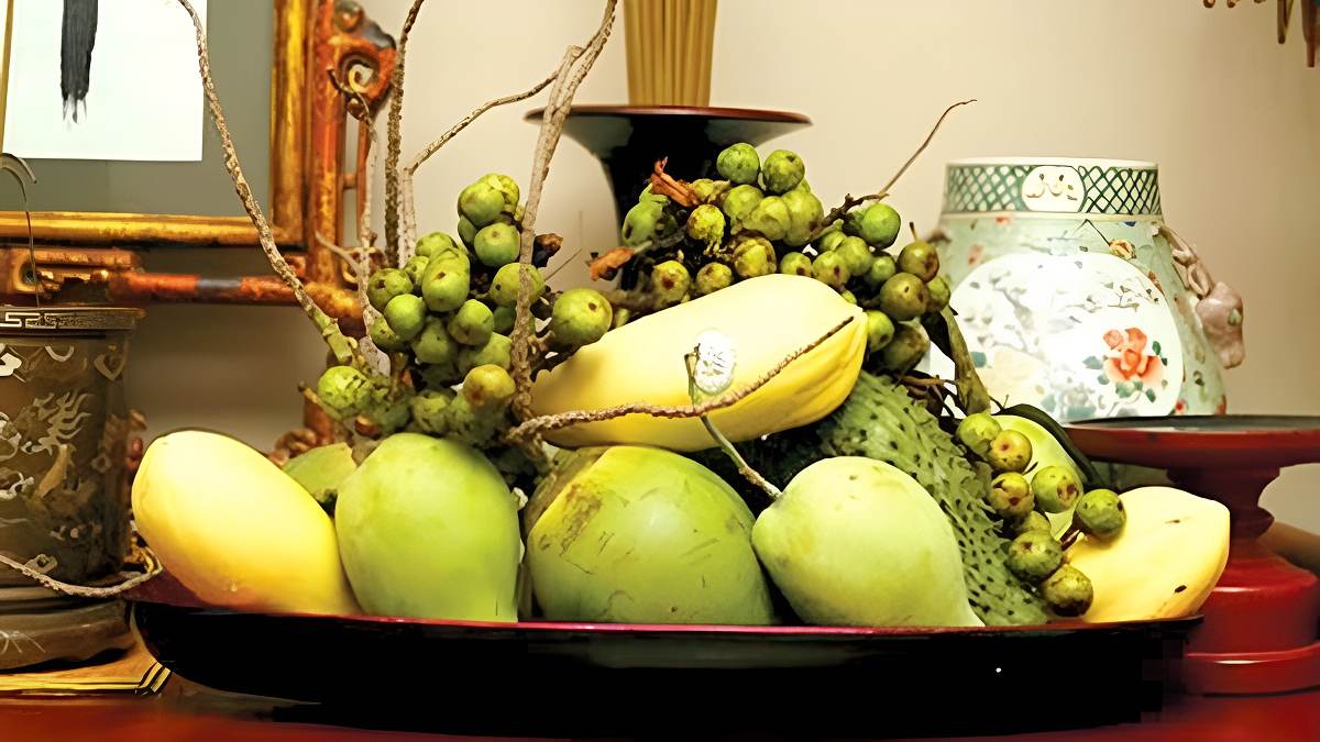 cach-trang-tri-mam-ngu-qua-ngay-tet-2