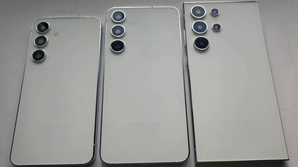 Mô hình bộ ba Galaxy S24, S24 Plus và S24 Ultra