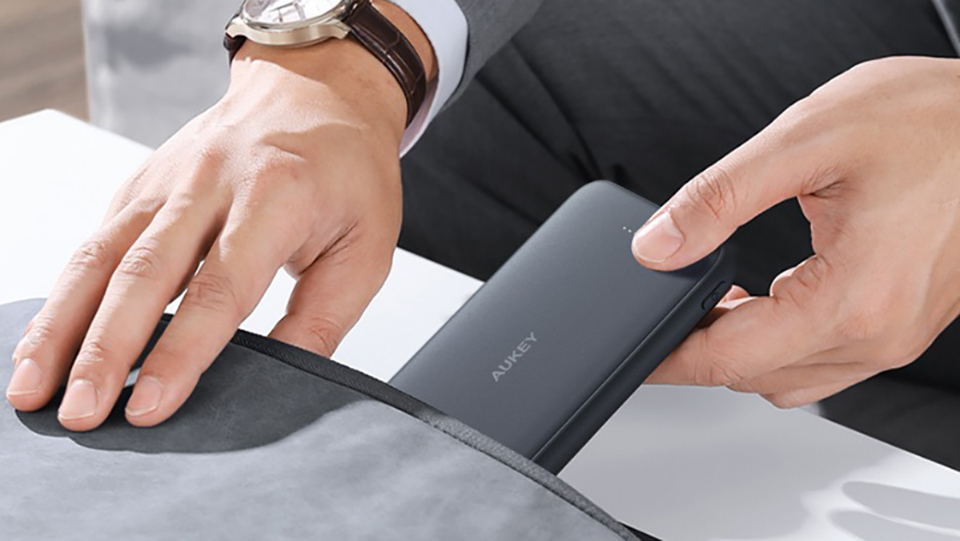 Pin sạc dự phòng Aukey Basix Slim PB N99 10000mAh
