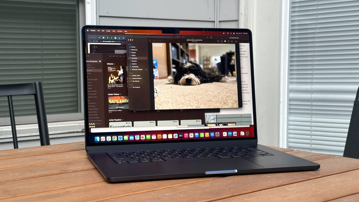 Apple Macbook Air 15 inch M2 có thể xử lý các tác vụ nặng nhất
