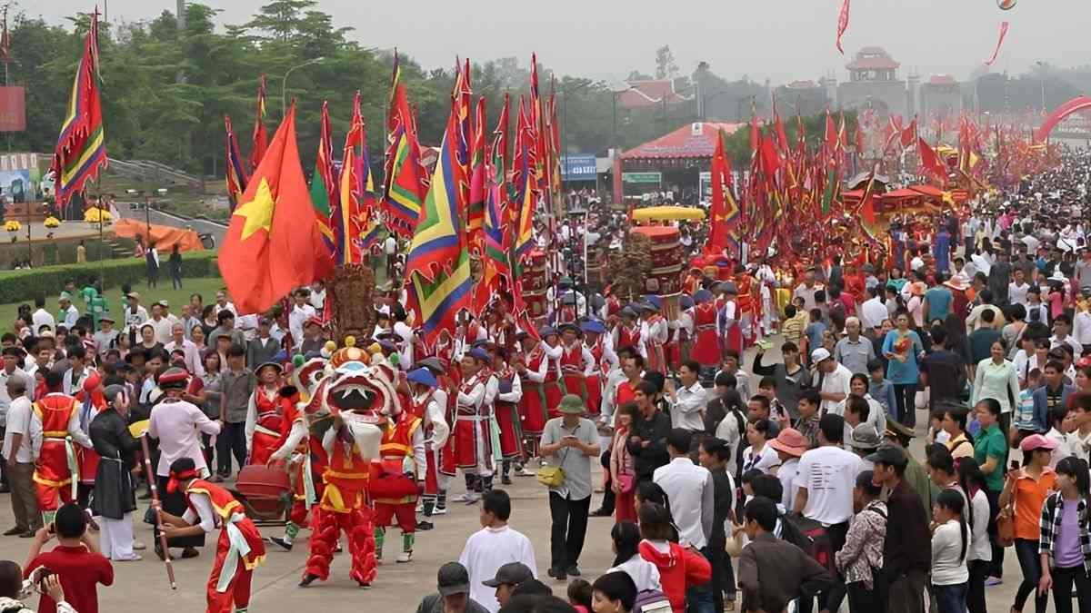 Thời gian, địa điểm diễn ra lễ hộiĐền Hùng