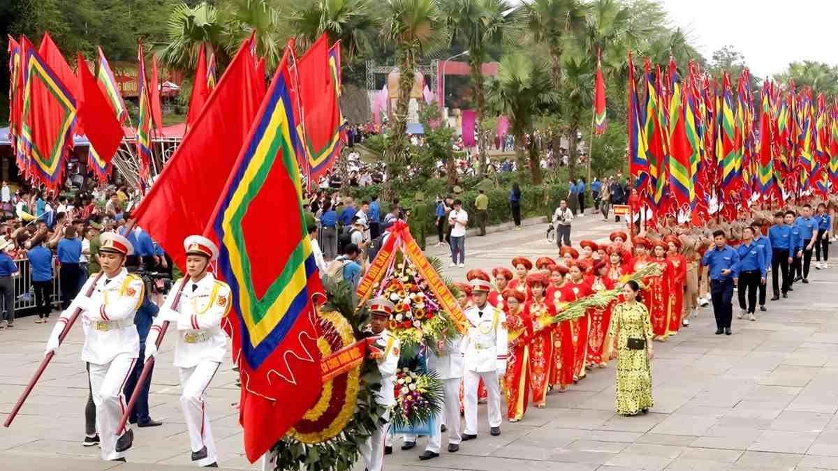Phần lễ của hội Đền Hùng