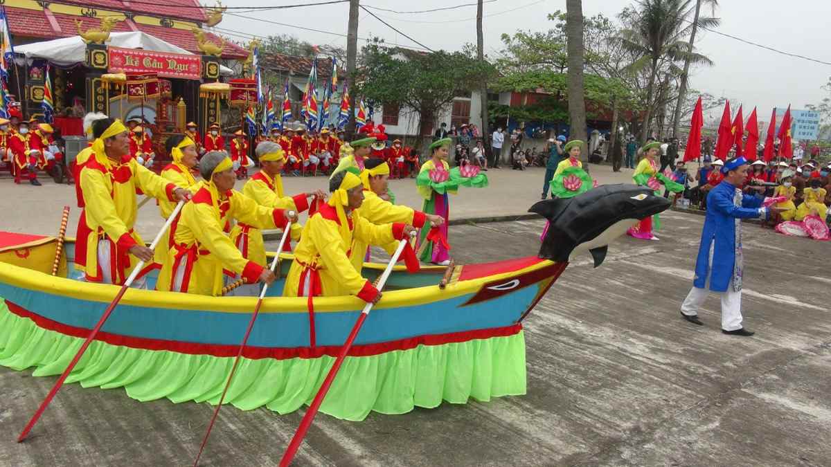 Giới thiệu về Lễ hội Cầu ngư