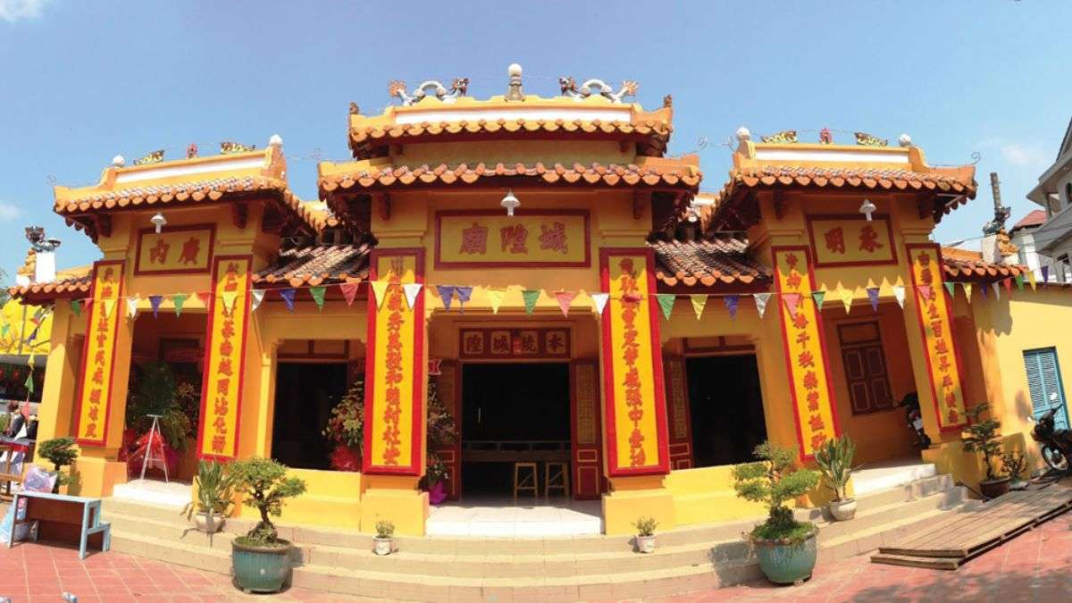Nghi thức trong lễ hội Kỳ Yên ngày thứ hai, thứ ba - Hát chầu