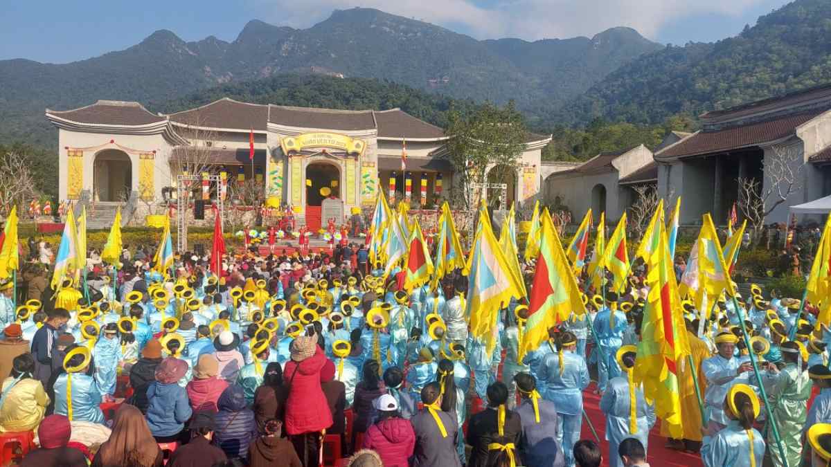 Những lưu ý khi đi lễ hội Yên Tử