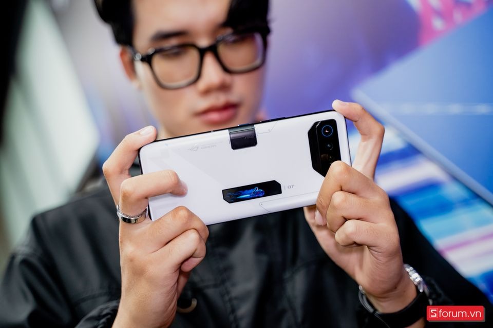 ROG Phone 7 Ultimate