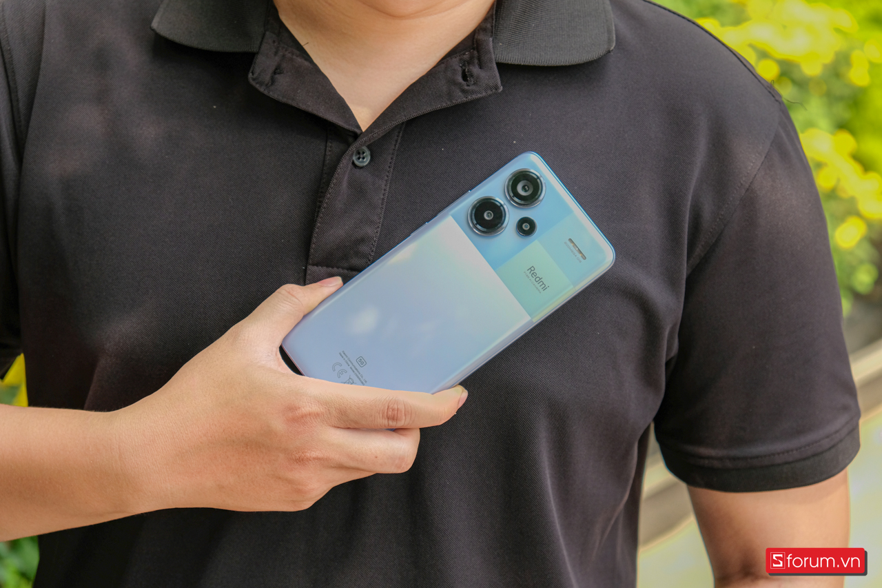 Cấu hình Redmi Note 13 Pro Plus được trang bị con chip Dimensity 7200 Ultra