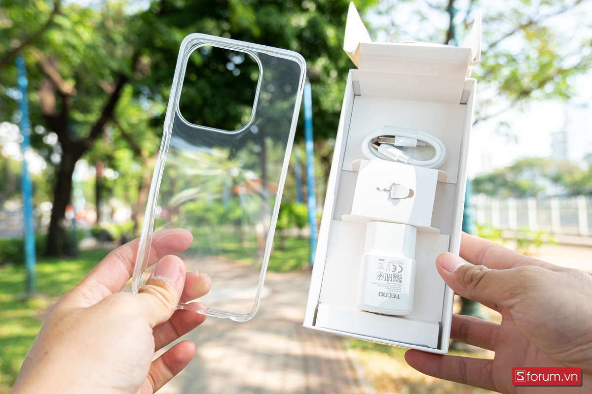 TECNO SPARK 20C