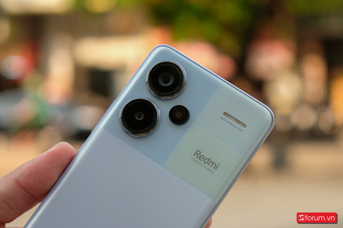 Redmi Note 13 Pro Plus ấn tượng với camera sau 200MP