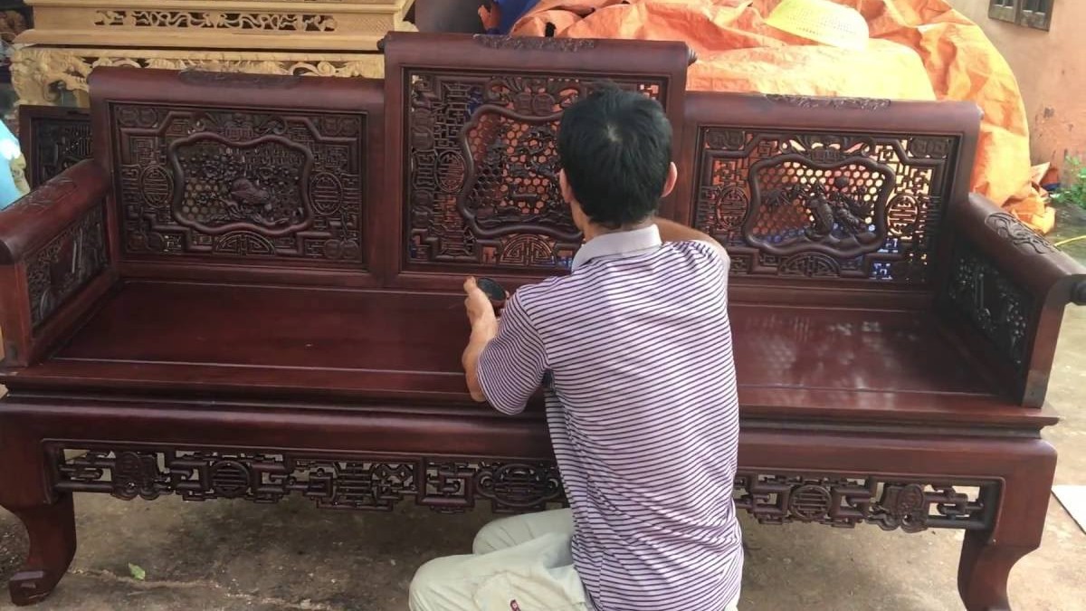 Mẹo dọn nhà đón Tết sạch nhanh nhất - Làm sạch đồ nội thất bằng gỗ