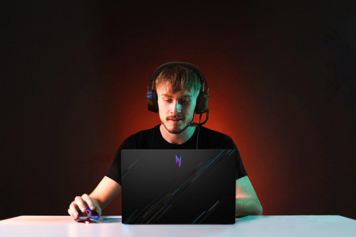 Acer Nitro V được trang bị màn hình IPS FHD 15.6 inch (16:9), tần số quét 144Hz cùng thời gian phản hồi 3ms